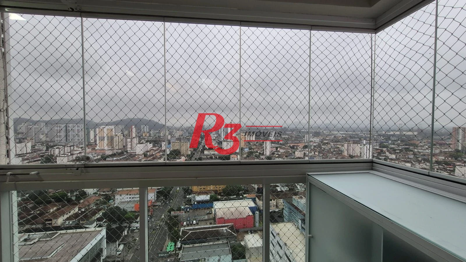 Apartamento com 1 dormitório para alugar, 47 m² por R$ 5.000,02/mês - Boqueirão - Santos/SP