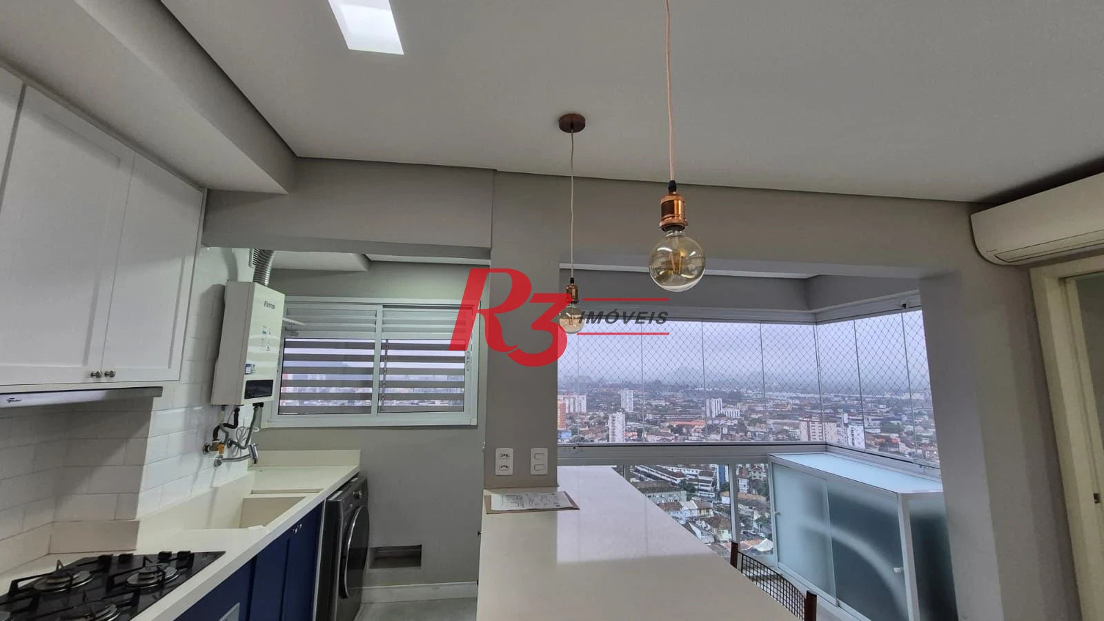 Apartamento com 1 dormitório para alugar, 47 m² por R$ 5.000,02/mês - Boqueirão - Santos/SP