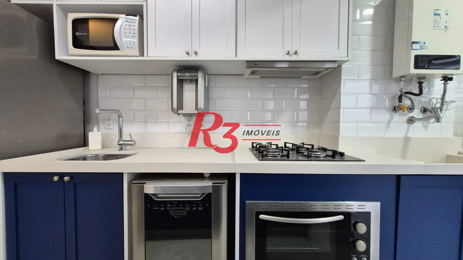Apartamento com 1 dormitório para alugar, 47 m² por R$ 5.000,02/mês - Boqueirão - Santos/SP