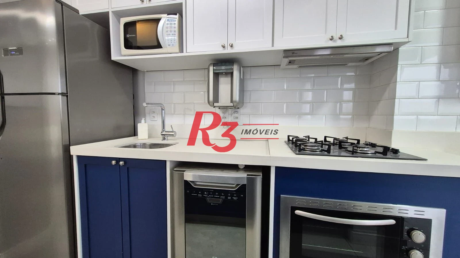Apartamento com 1 dormitório para alugar, 47 m² por R$ 5.000,02/mês - Boqueirão - Santos/SP