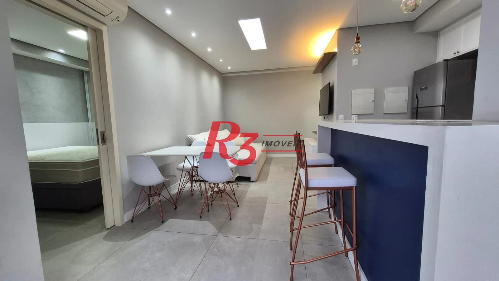 Apartamento com 1 dormitório para alugar, 47 m² por R$ 5.000,02/mês - Boqueirão - Santos/SP