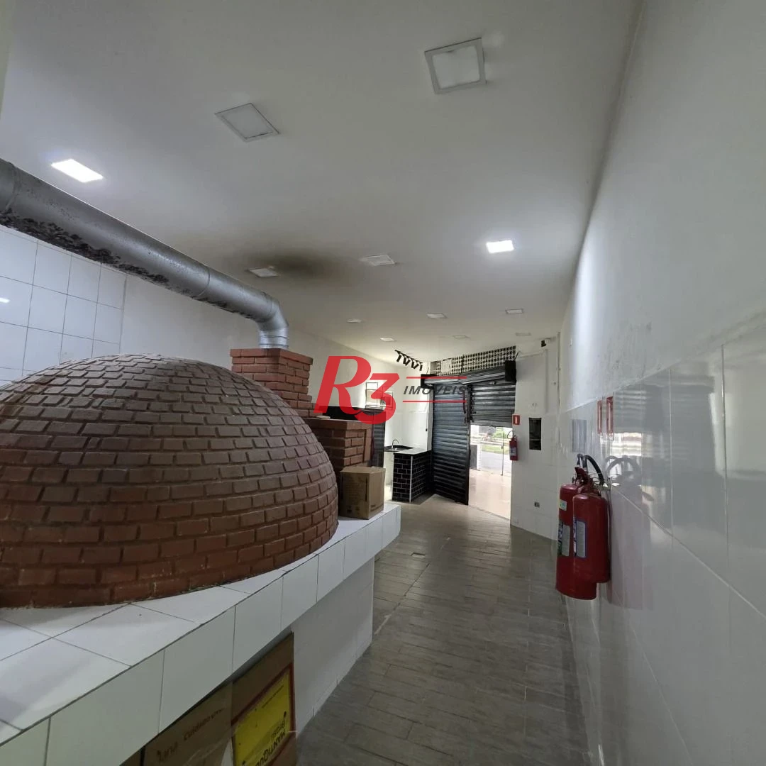 Loja para alugar, 90 m² por R$ 6.105,00/mês - José Menino - Santos/SP