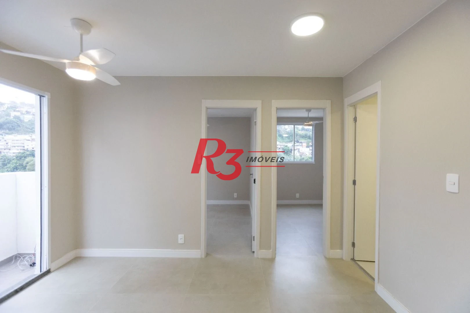 Apartamento com 2 dormitórios para alugar, 42 m² por R$ 4.460,00/mês - Jabaquara - Santos/SP