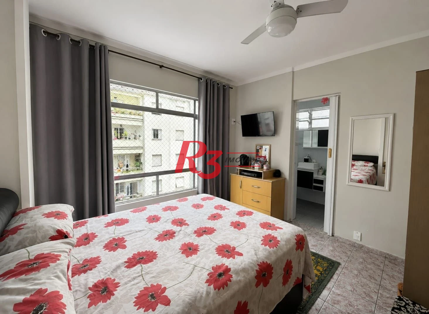 Apartamento com 1 dormitório à venda, 53 m² por R$ 320.000,00 - José Menino - Santos/SP