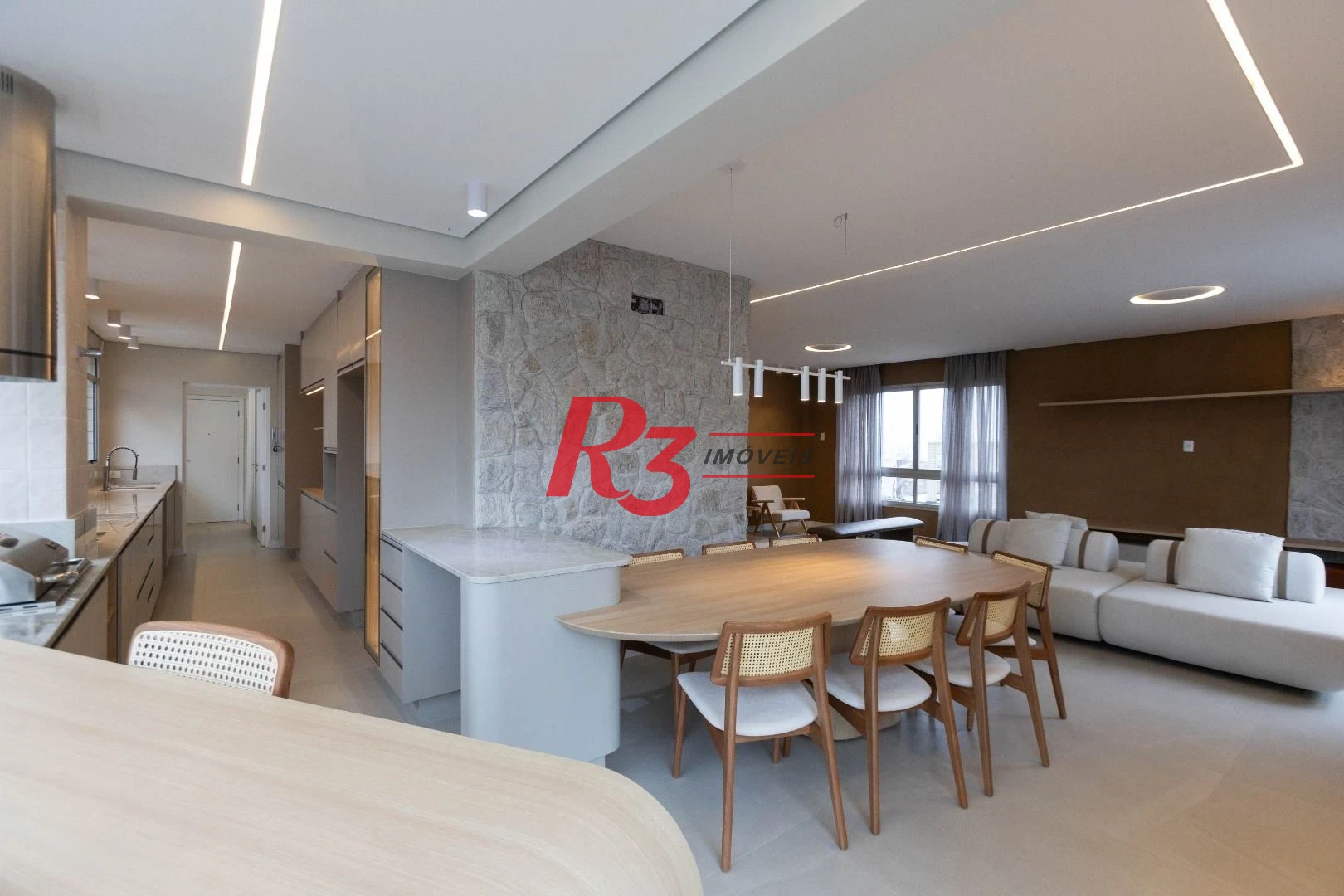 Apartamento com 3 dormitórios à venda, 209 m² por R$ 2.890.000,00 - Embaré - Santos/SP