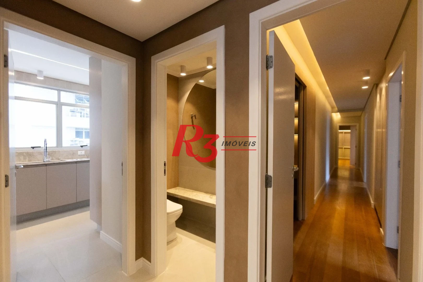 Apartamento com 3 dormitórios à venda, 209 m² por R$ 2.890.000,00 - Embaré - Santos/SP