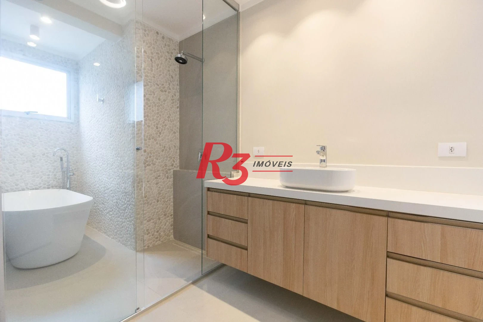 Apartamento com 3 dormitórios à venda, 209 m² por R$ 2.890.000,00 - Embaré - Santos/SP
