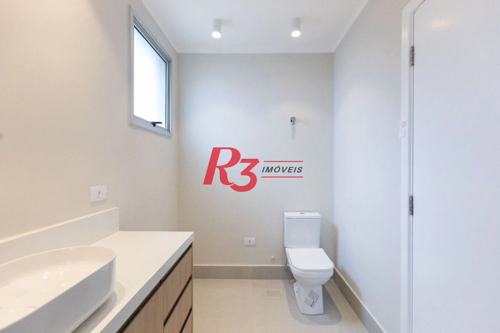 Apartamento com 3 dormitórios à venda, 209 m² por R$ 2.890.000,00 - Embaré - Santos/SP