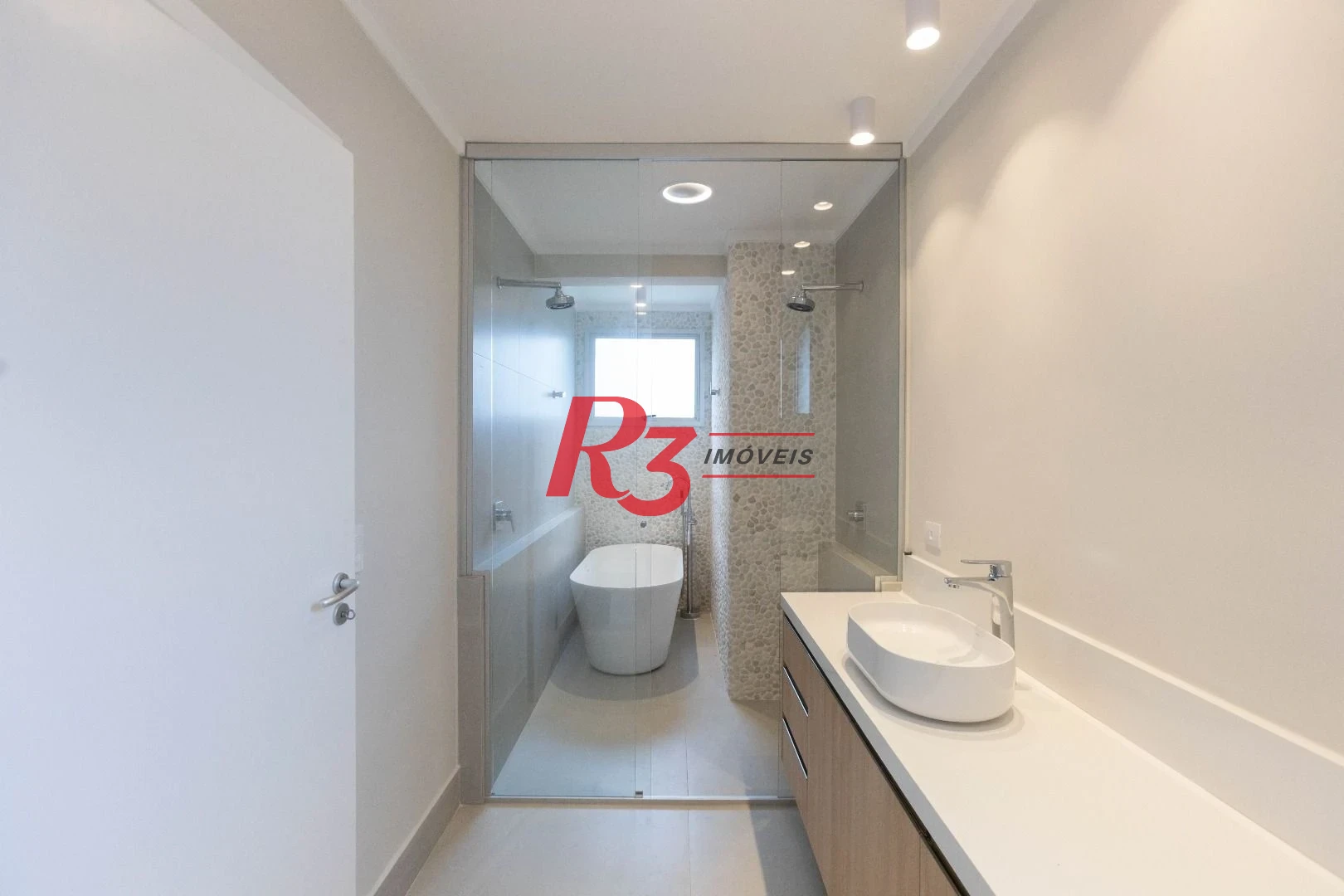 Apartamento com 3 dormitórios à venda, 209 m² por R$ 2.890.000,00 - Embaré - Santos/SP