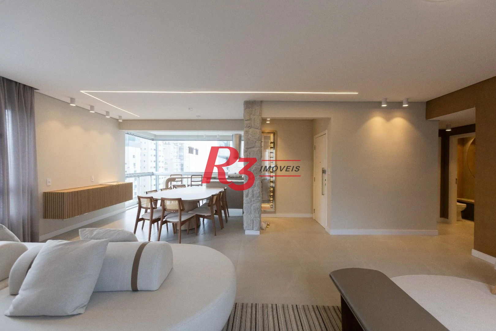 Apartamento com 3 dormitórios à venda, 209 m² por R$ 2.890.000,00 - Embaré - Santos/SP