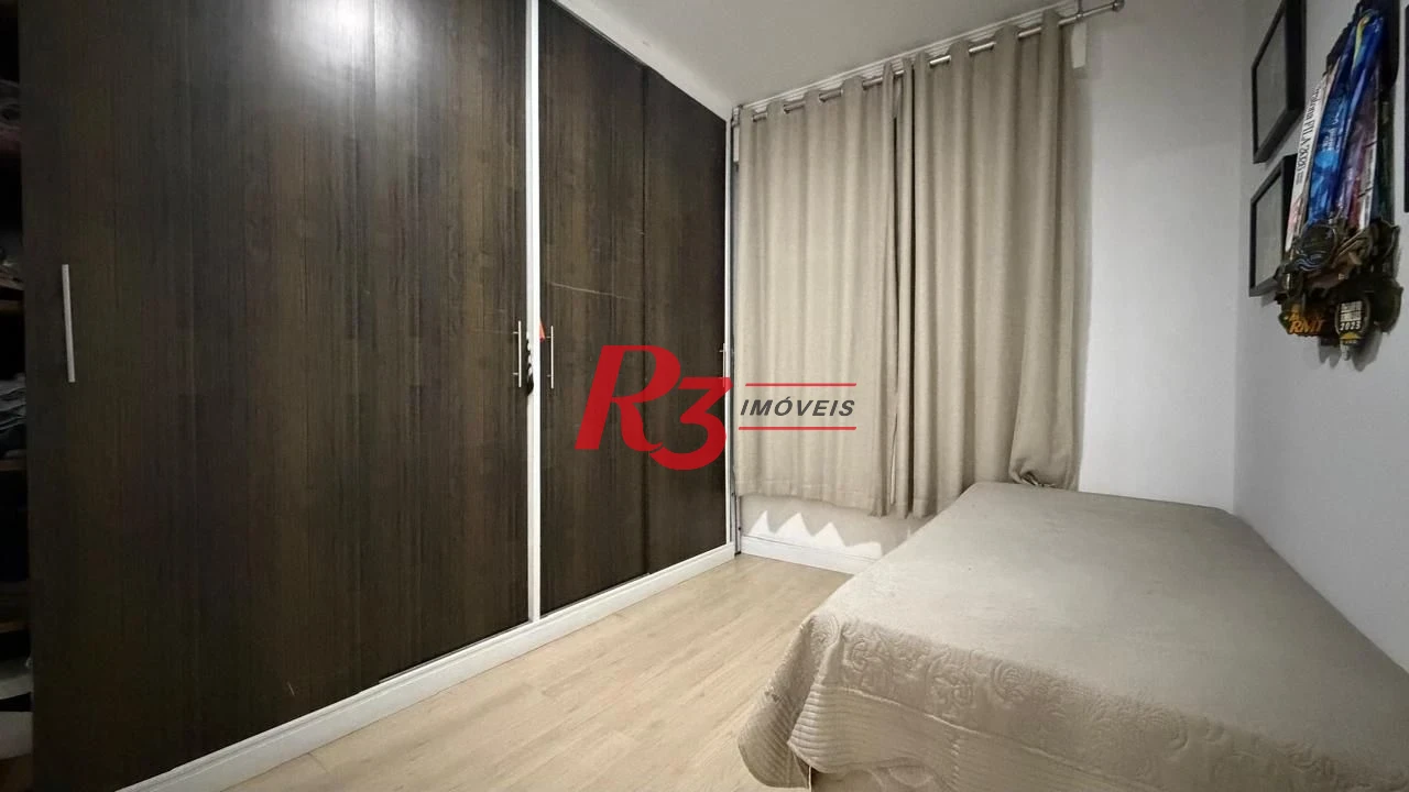 Apartamento com 2 dormitórios à venda, 52 m² por R$ 460.000,00 - José Menino - Santos/SP