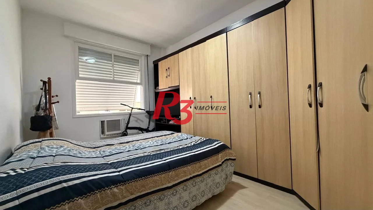 Apartamento com 2 dormitórios à venda, 52 m² por R$ 460.000,00 - José Menino - Santos/SP