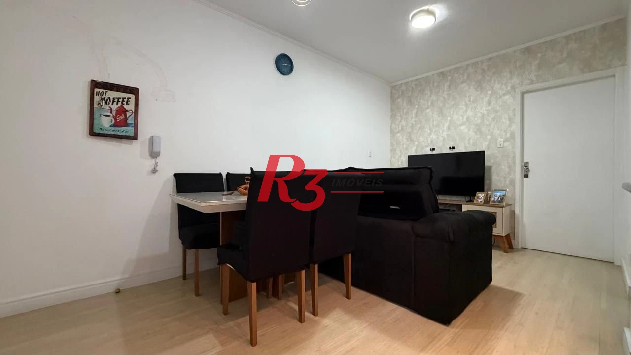 Apartamento com 2 dormitórios à venda, 52 m² por R$ 460.000,00 - José Menino - Santos/SP