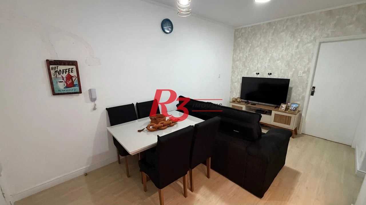 Apartamento com 2 dormitórios à venda, 52 m² por R$ 460.000,00 - José Menino - Santos/SP