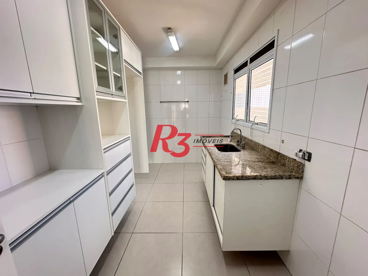 Apartamento com 3 dormitórios para alugar, 132 m² por R$ 10.500,00/mês - Ponta da Praia - Santos/SP