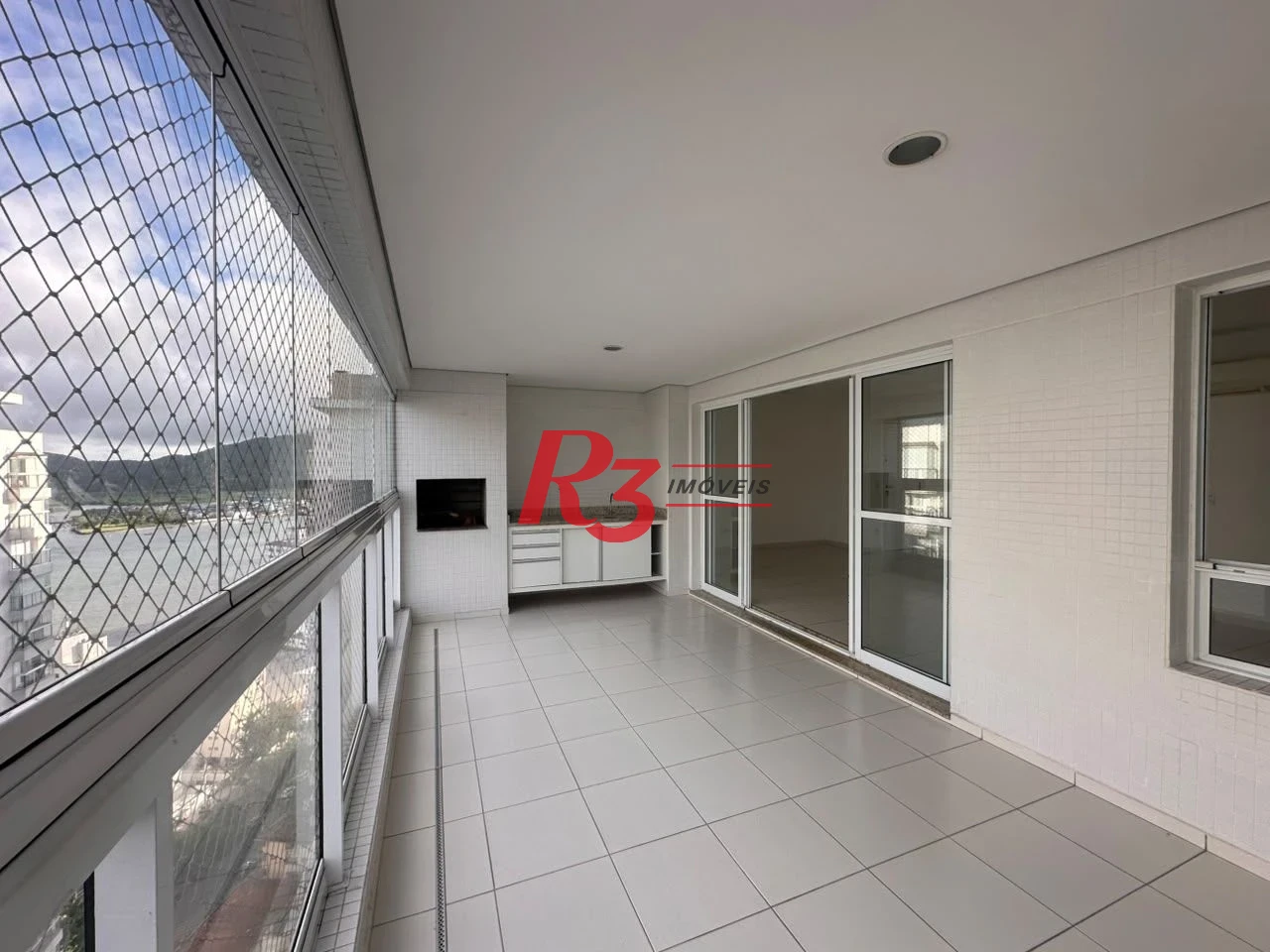 Apartamento com 3 dormitórios para alugar, 132 m² por R$ 10.500,00/mês - Ponta da Praia - Santos/SP