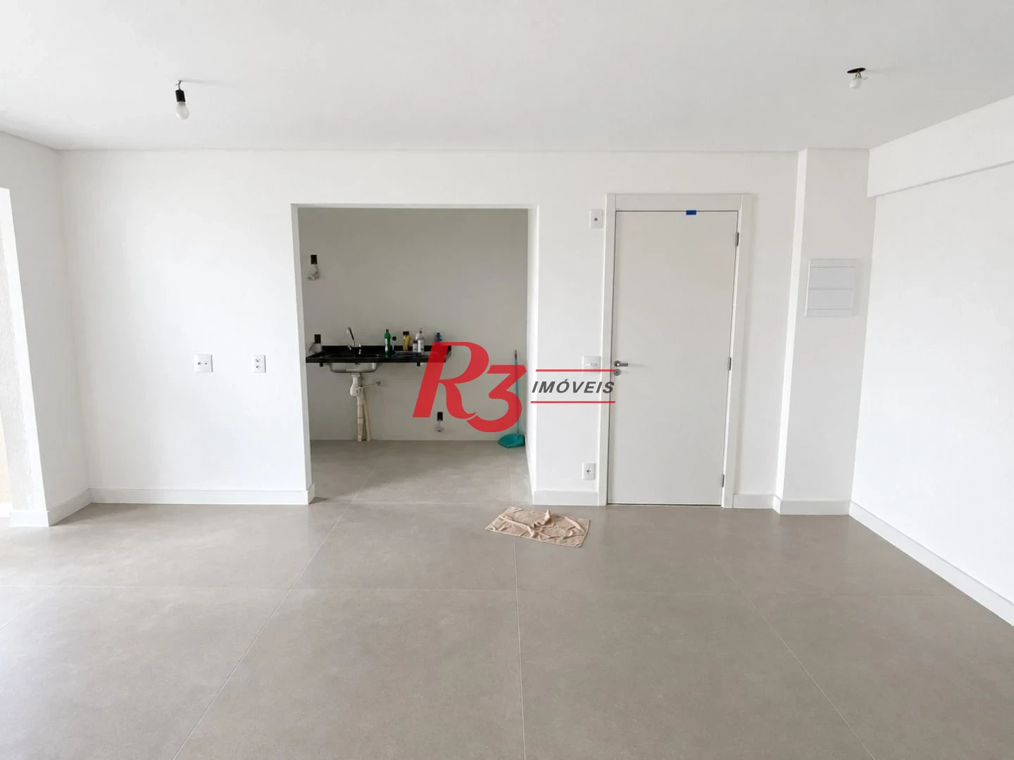Apartamento com 2 dormitórios à venda, 84 m² por R$ 860.000,00 - Marapé - Santos/SP