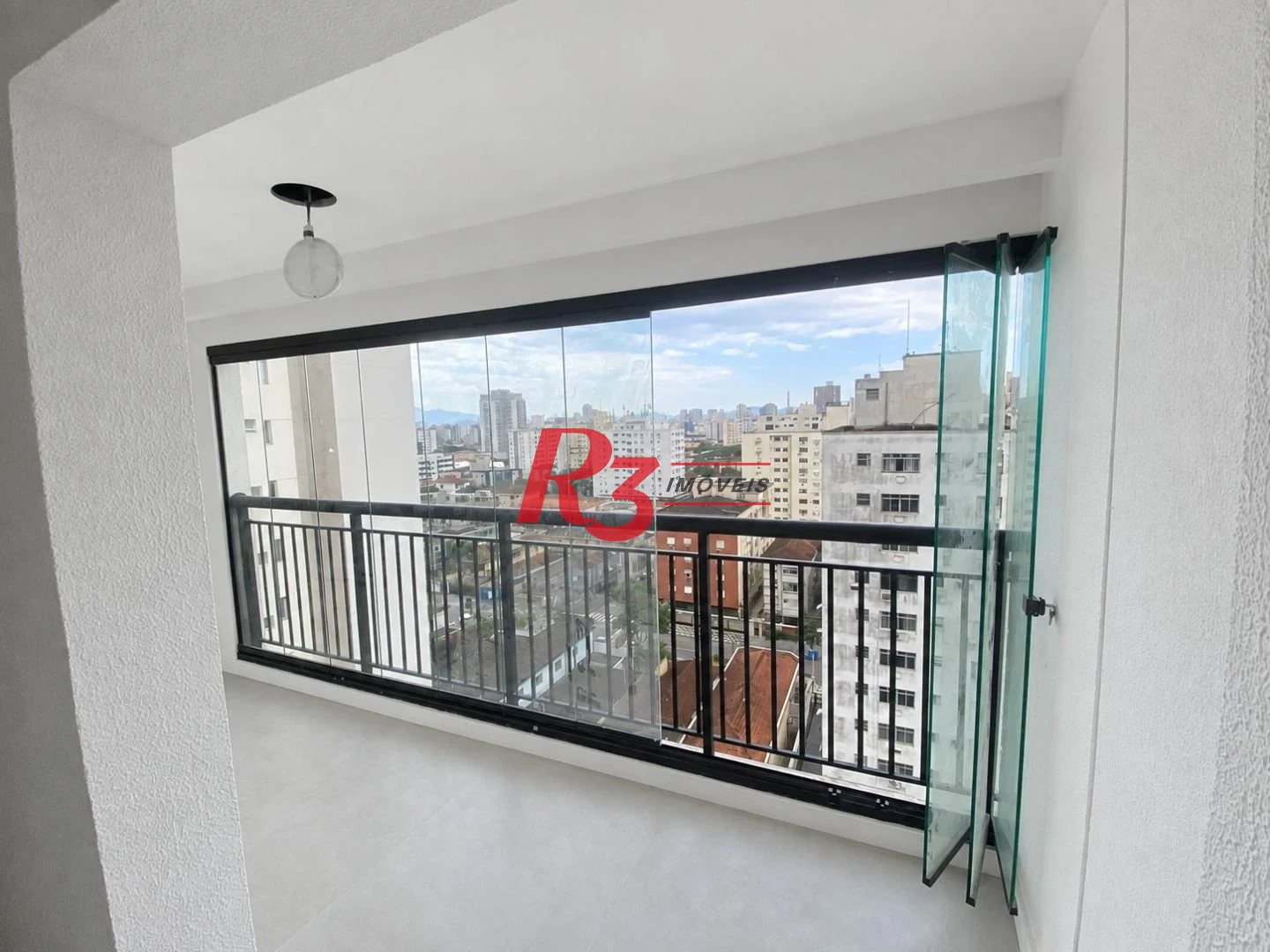 Apartamento com 2 dormitórios à venda, 84 m² por R$ 860.000,00 - Marapé - Santos/SP