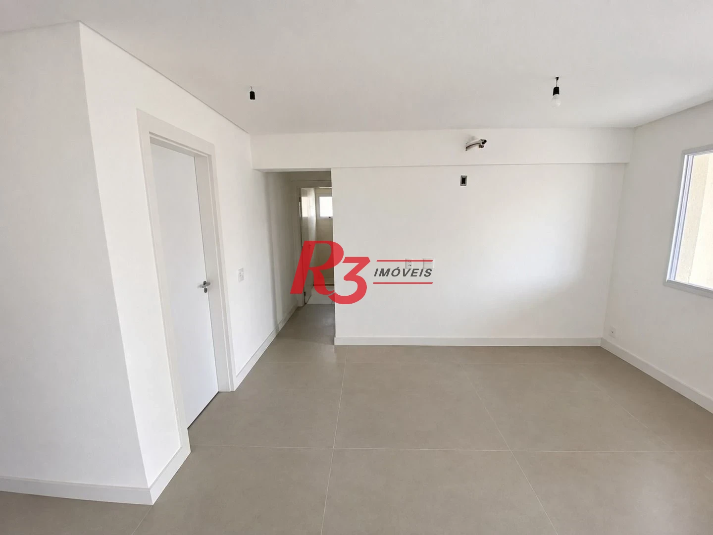 Apartamento com 2 dormitórios à venda, 84 m² por R$ 860.000,00 - Marapé - Santos/SP