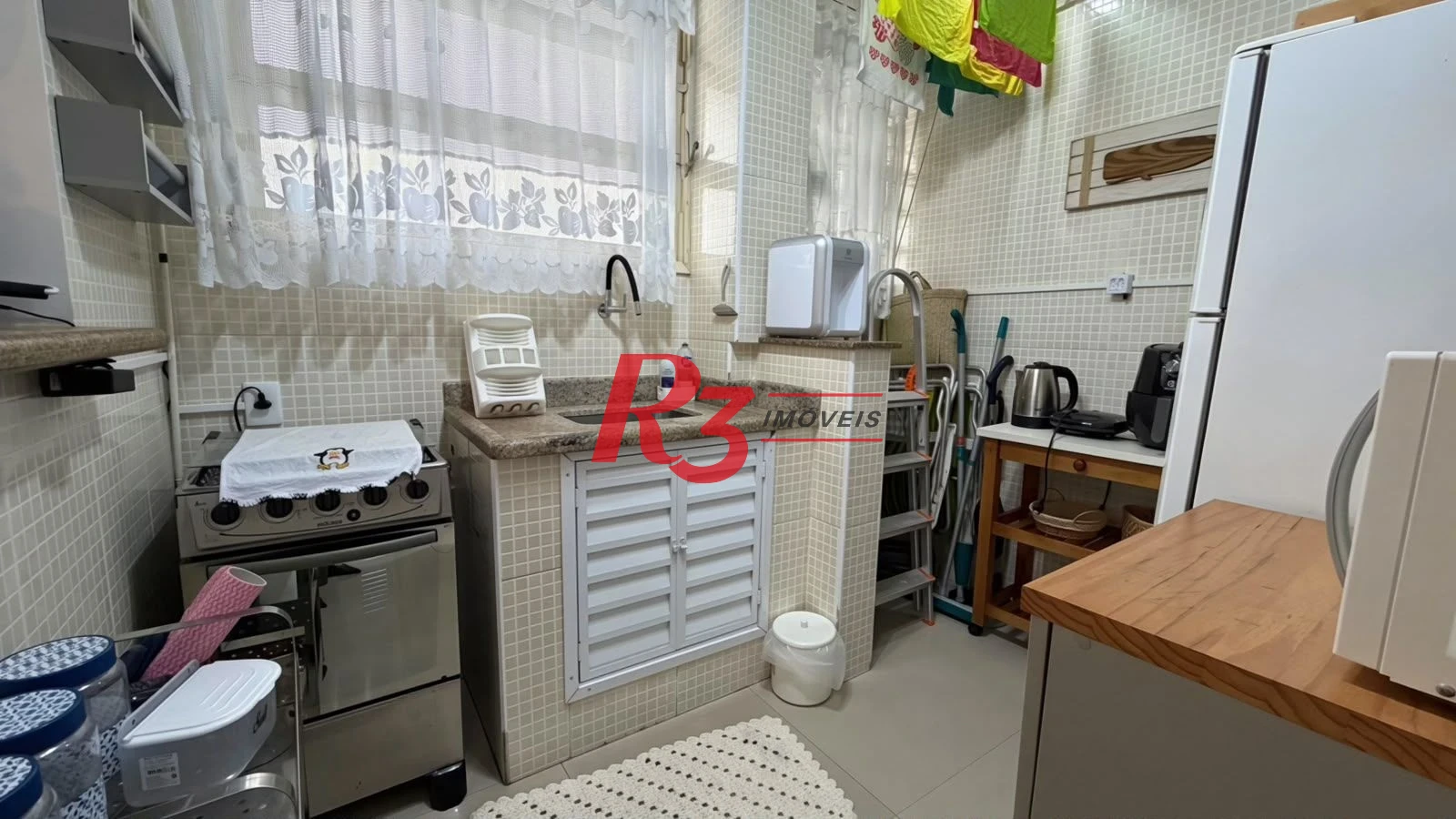 Apartamento com 2 dormitórios à venda, 55 m² por R$ 485.000,00 - Aparecida - Santos/SP