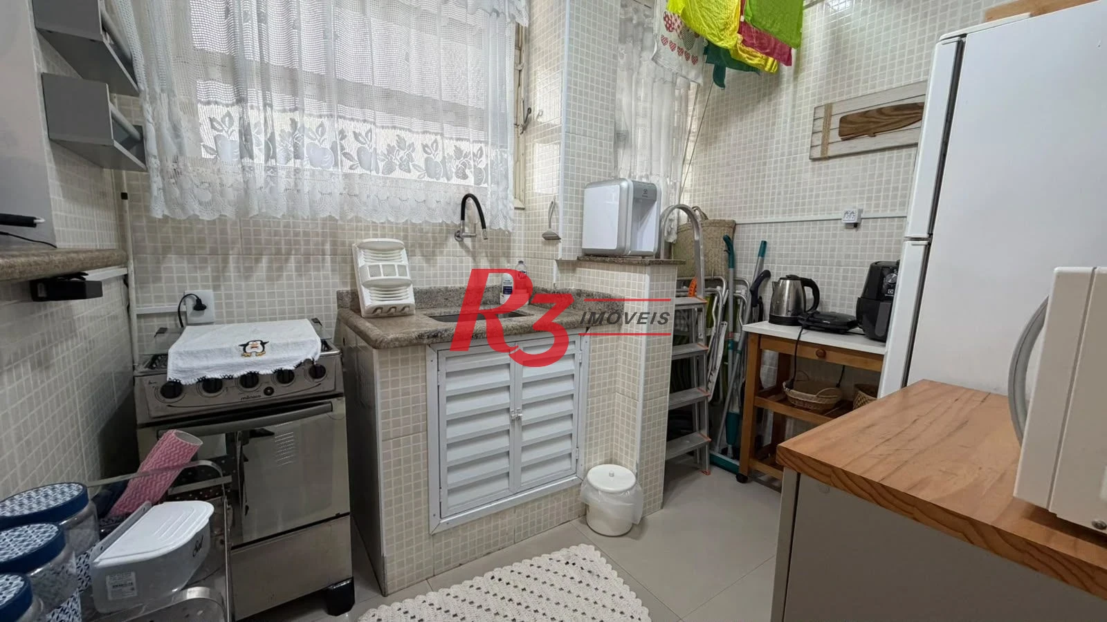 Apartamento com 2 dormitórios à venda, 55 m² por R$ 485.000,00 - Aparecida - Santos/SP
