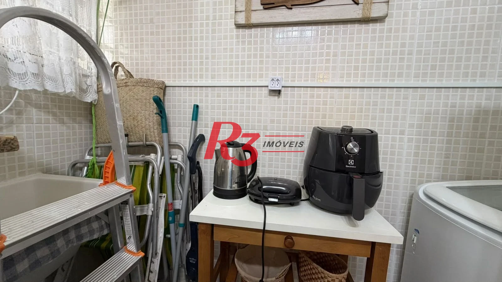 Apartamento com 2 dormitórios à venda, 55 m² por R$ 485.000,00 - Aparecida - Santos/SP