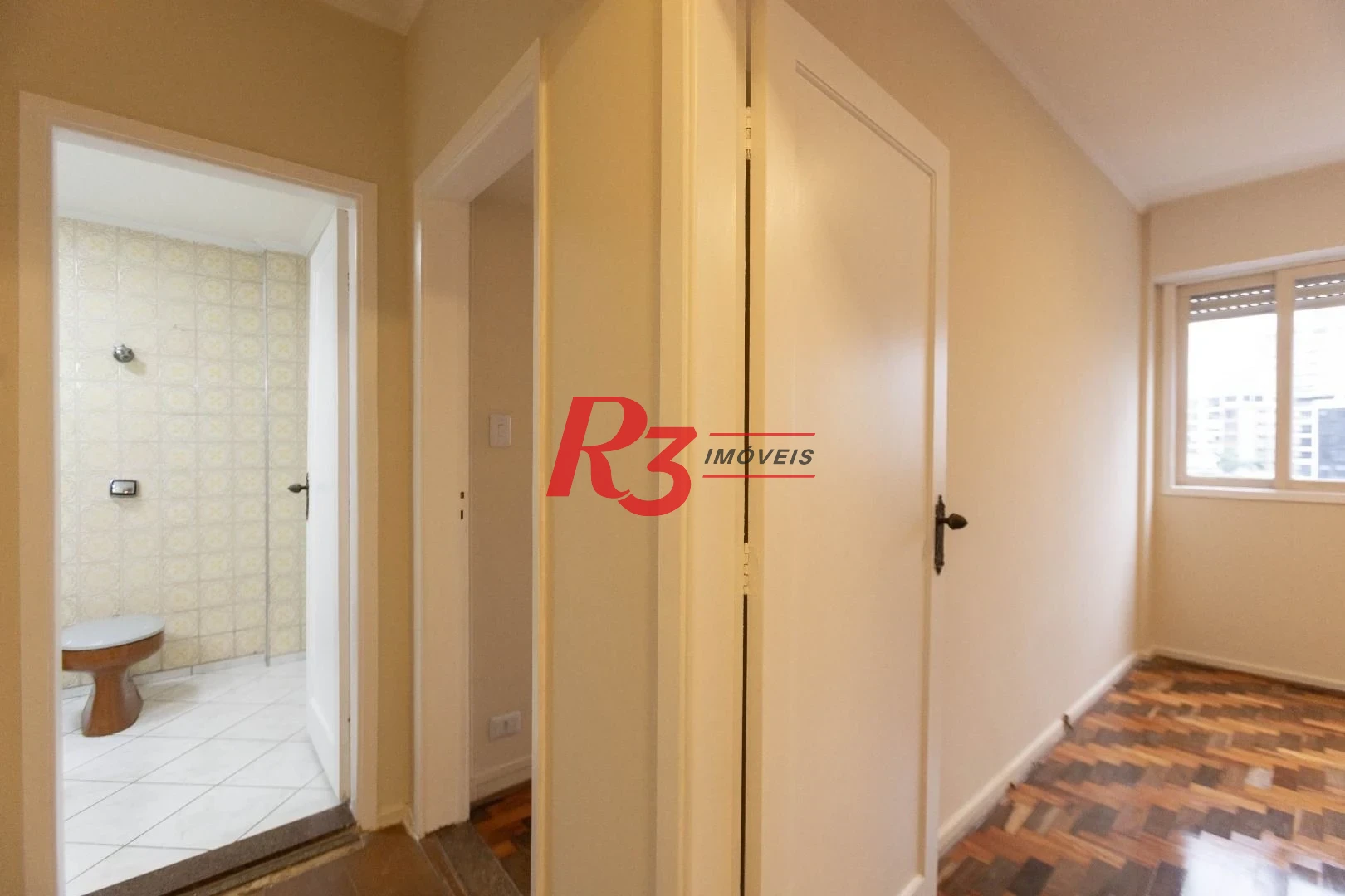 Apartamento com 2 dormitórios para alugar, 79 m² por R$ 4.700,00/mês - Gonzaga - Santos/SP