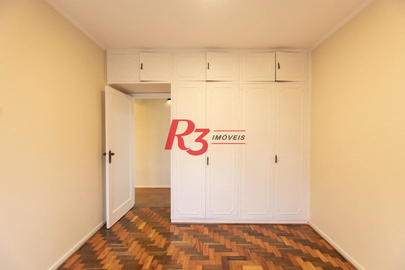 Apartamento com 2 dormitórios para alugar, 79 m² por R$ 4.700,00/mês - Gonzaga - Santos/SP
