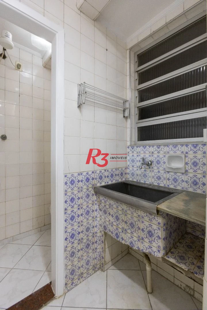 Apartamento com 2 dormitórios para alugar, 79 m² por R$ 4.700,00/mês - Gonzaga - Santos/SP