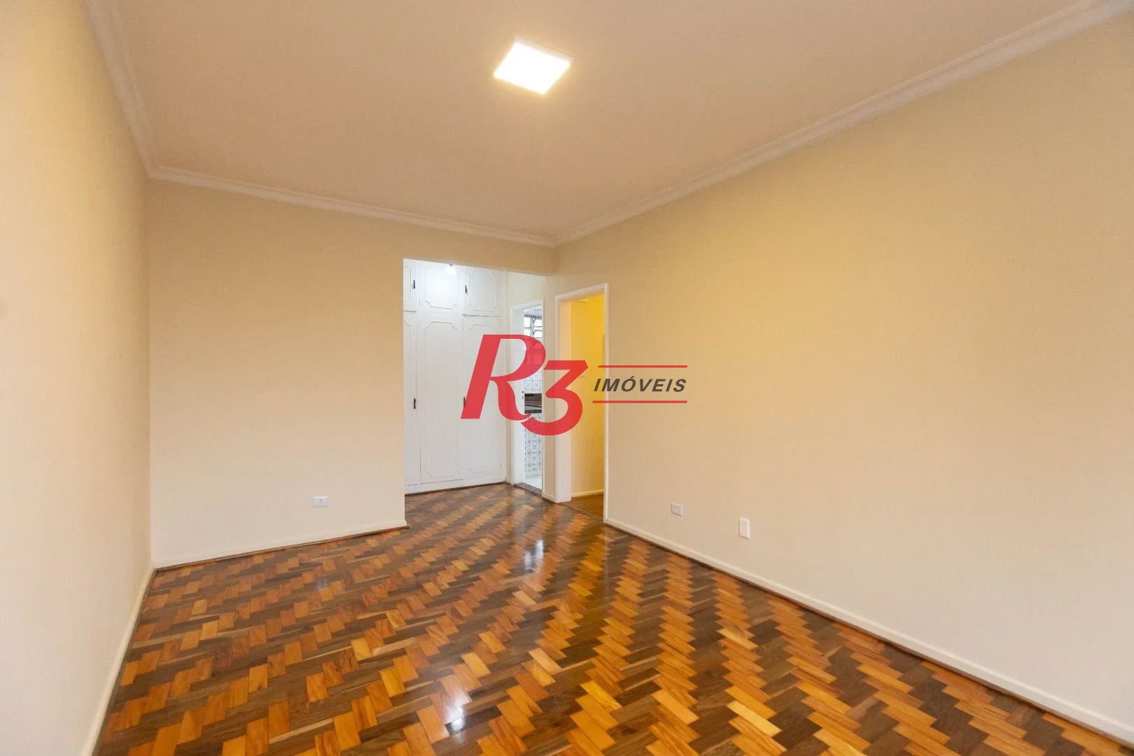 Apartamento com 2 dormitórios para alugar, 79 m² por R$ 4.700,00/mês - Gonzaga - Santos/SP
