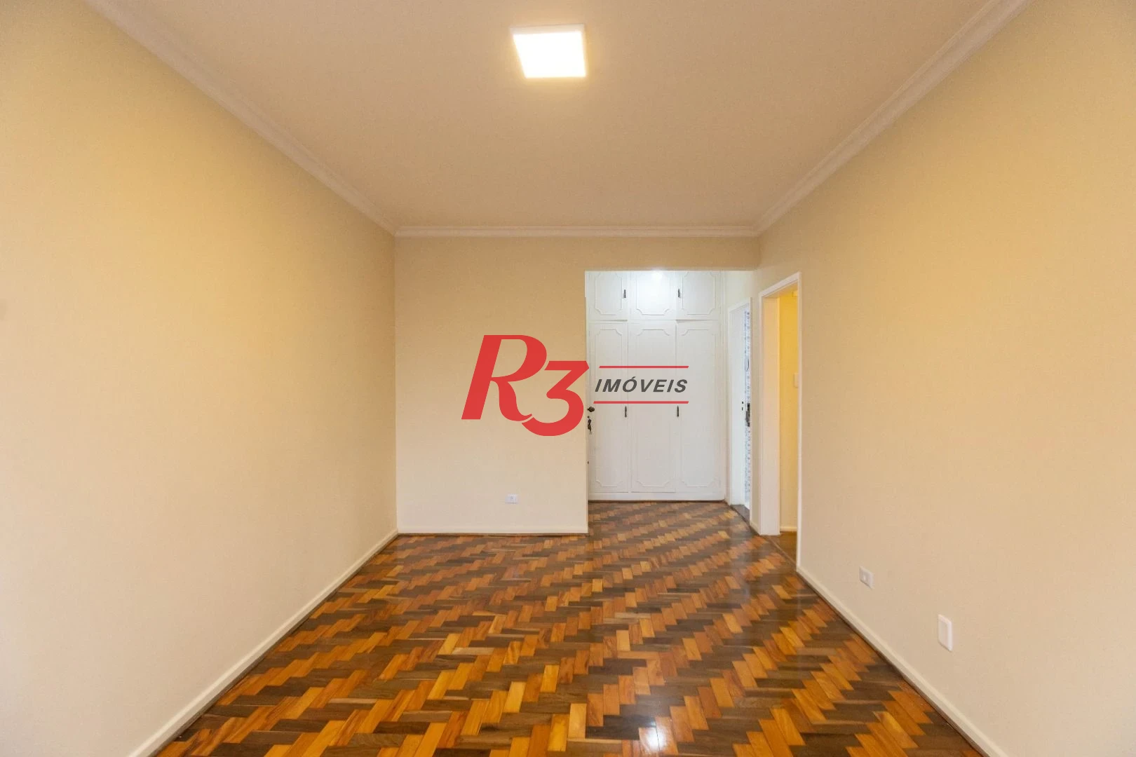 Apartamento com 2 dormitórios para alugar, 79 m² por R$ 4.700,00/mês - Gonzaga - Santos/SP
