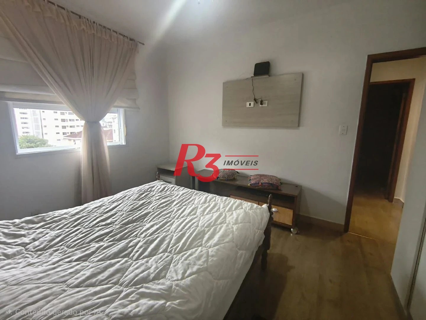 Apartamento com 2 dormitórios à venda, 110 m² por R$ 700.000,00 - Embaré - Santos/SP