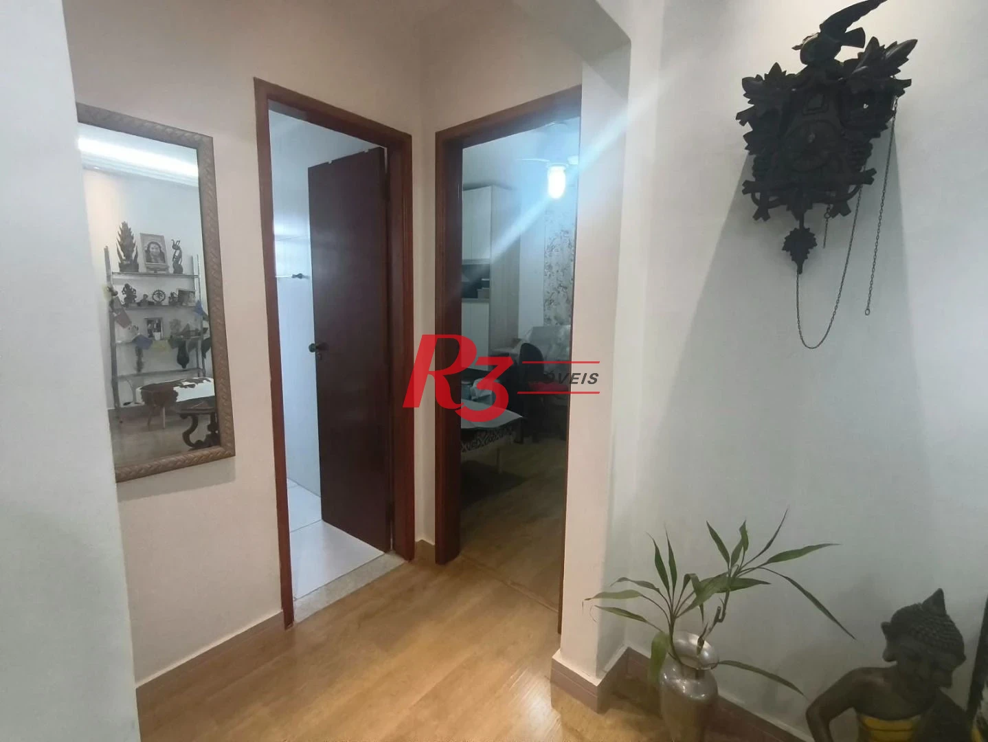 Apartamento com 2 dormitórios à venda, 110 m² por R$ 700.000,00 - Embaré - Santos/SP