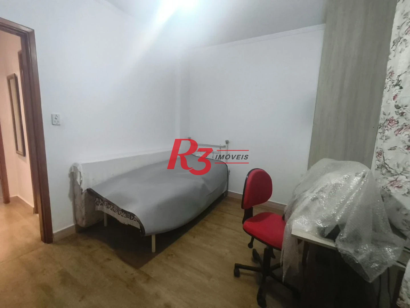 Apartamento com 2 dormitórios à venda, 110 m² por R$ 700.000,00 - Embaré - Santos/SP