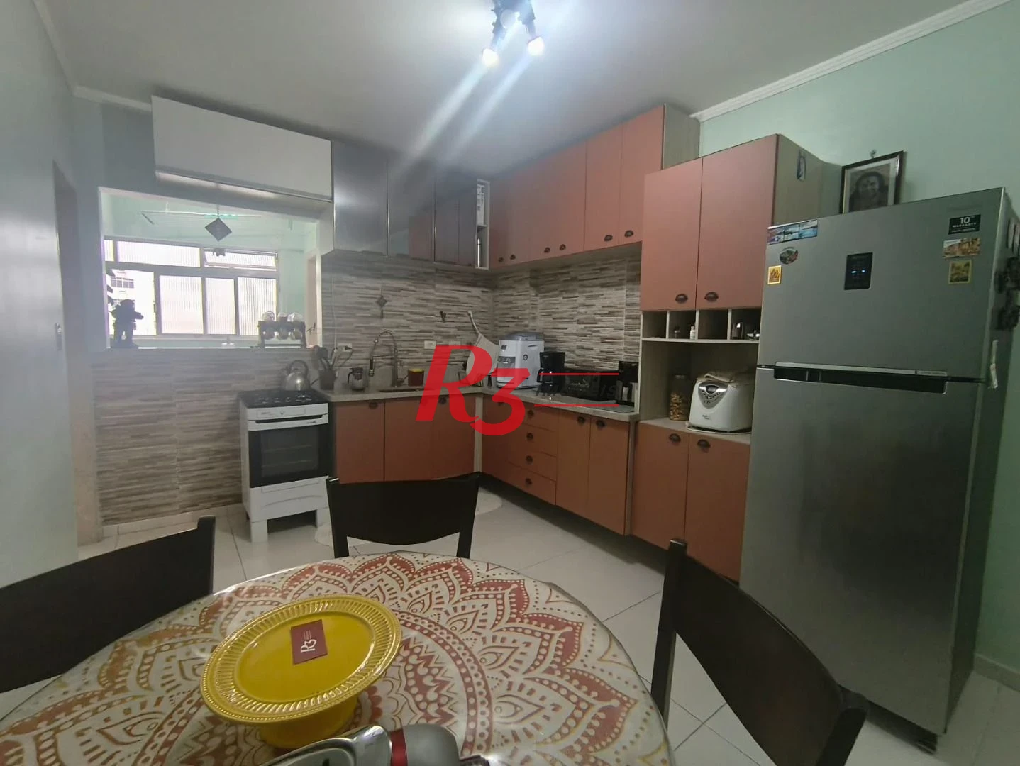 Apartamento com 2 dormitórios à venda, 110 m² por R$ 700.000,00 - Embaré - Santos/SP