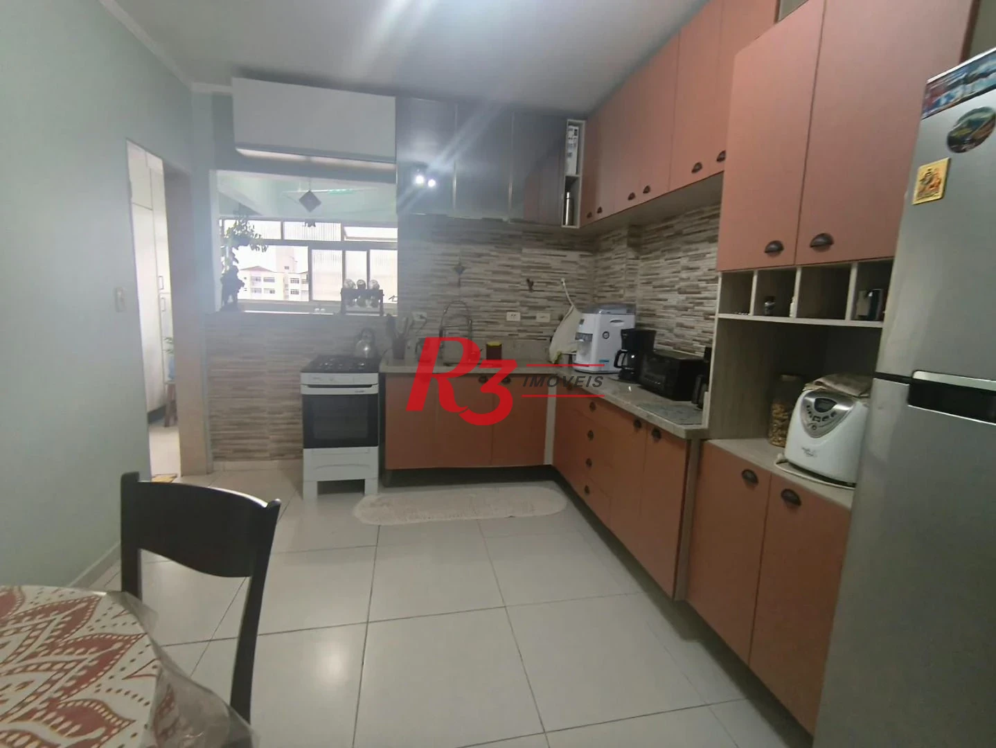 Apartamento com 2 dormitórios à venda, 110 m² por R$ 700.000,00 - Embaré - Santos/SP