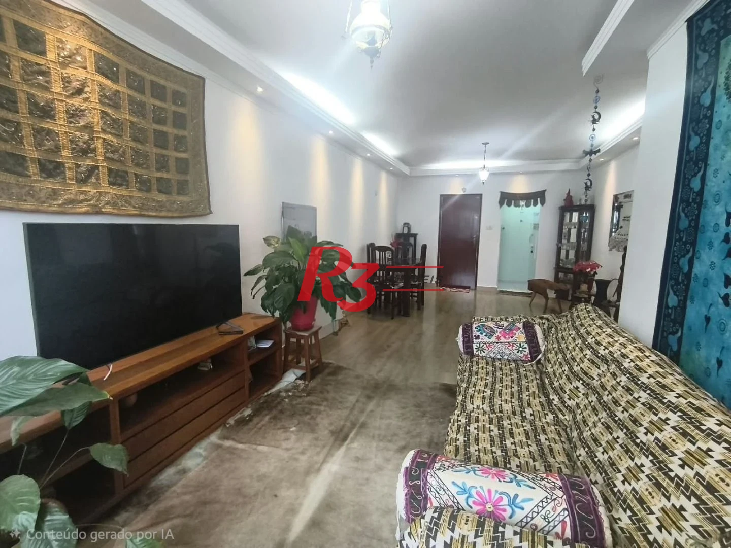 Apartamento com 2 dormitórios à venda, 110 m² por R$ 700.000,00 - Embaré - Santos/SP