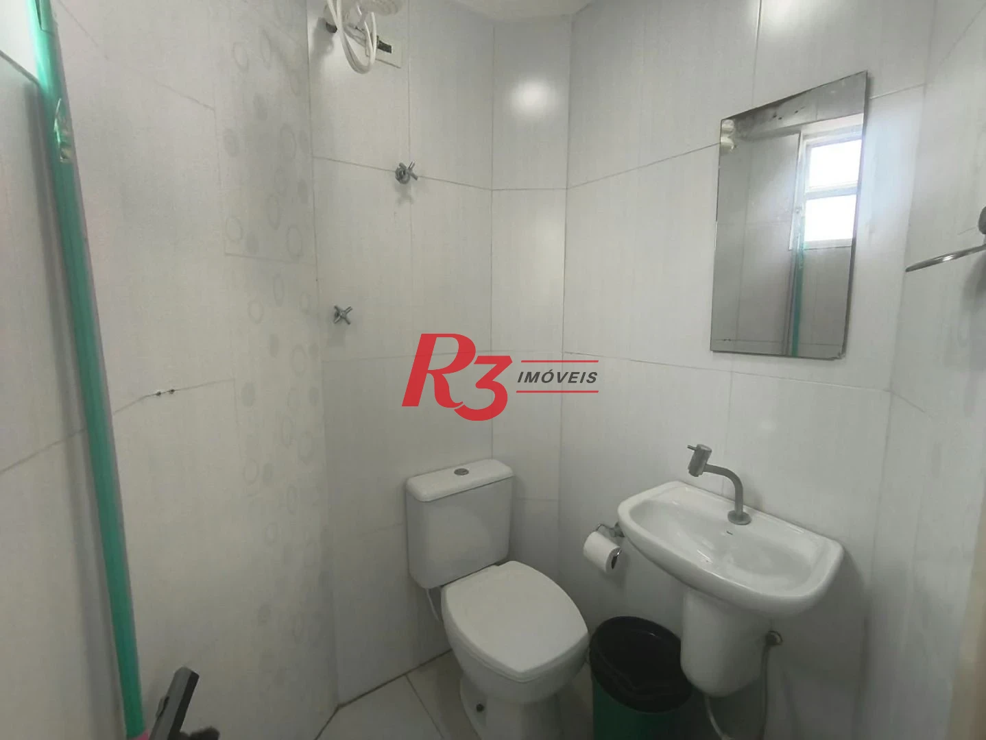 Apartamento com 2 dormitórios à venda, 110 m² por R$ 700.000,00 - Embaré - Santos/SP