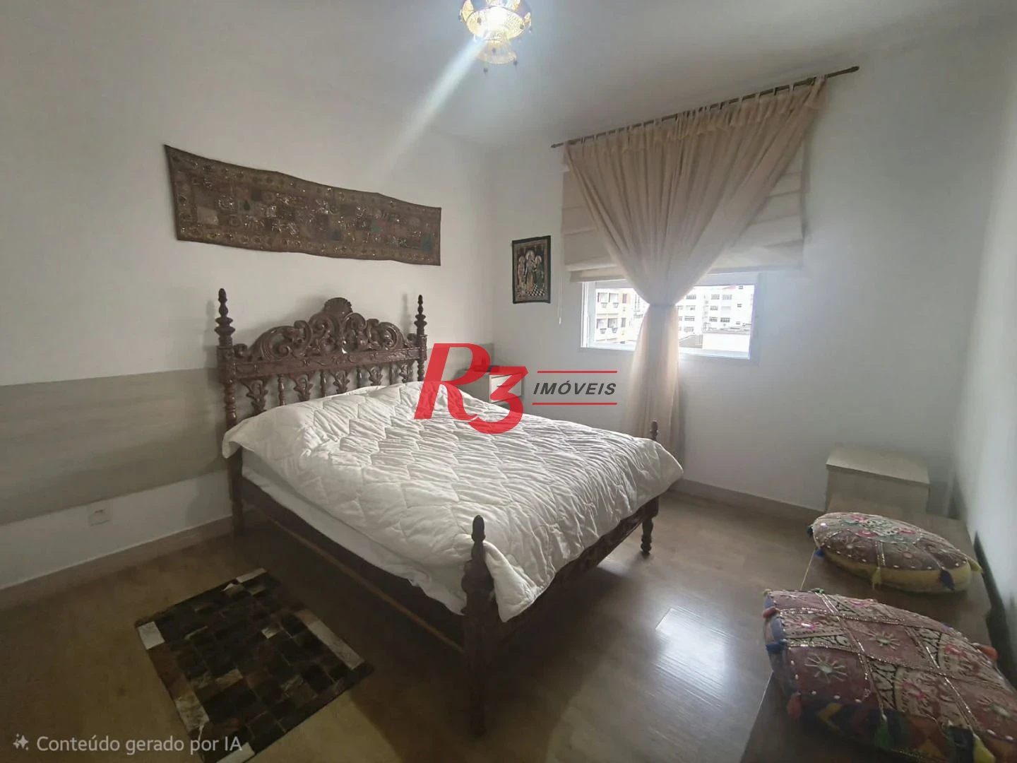 Apartamento com 2 dormitórios à venda, 110 m² por R$ 700.000,00 - Embaré - Santos/SP