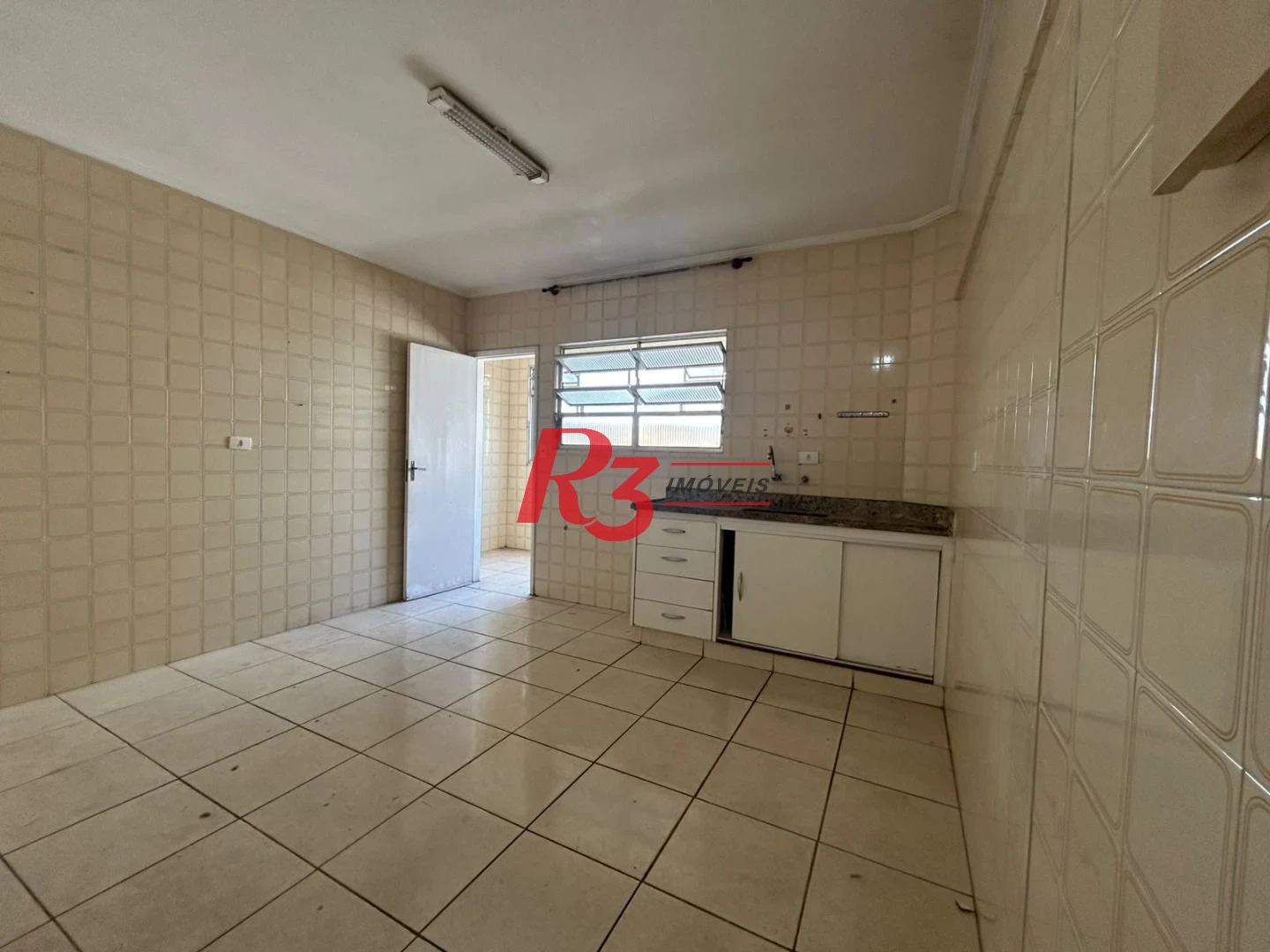Apartamento com 2 dormitórios à venda, 95 m² por R$ 560.000,00 - Aparecida - Santos/SP