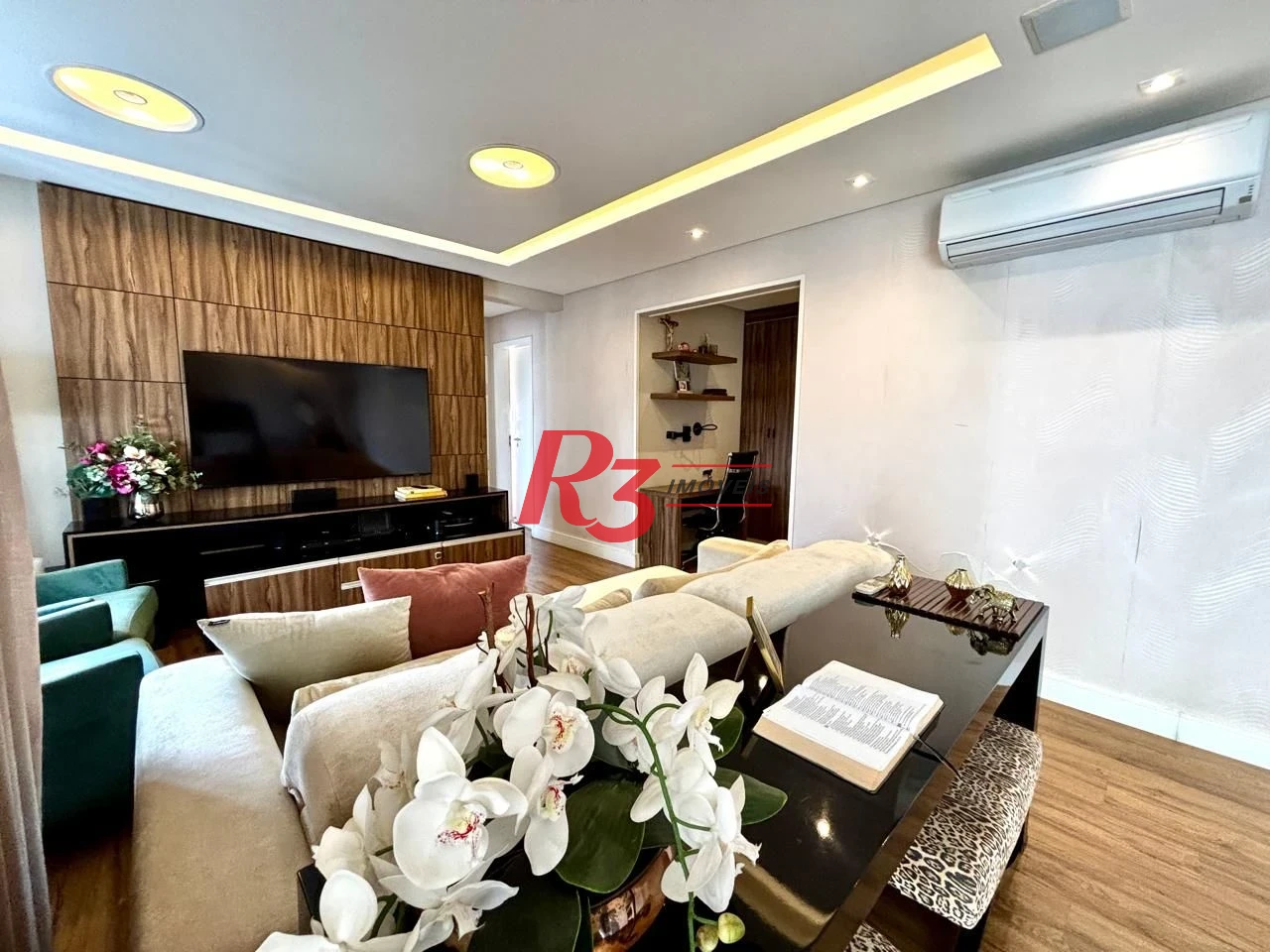 Apartamento com 3 dormitórios à venda, 111 m² por R$ 1.365.000,00 - Ponta da Praia - Santos/SP