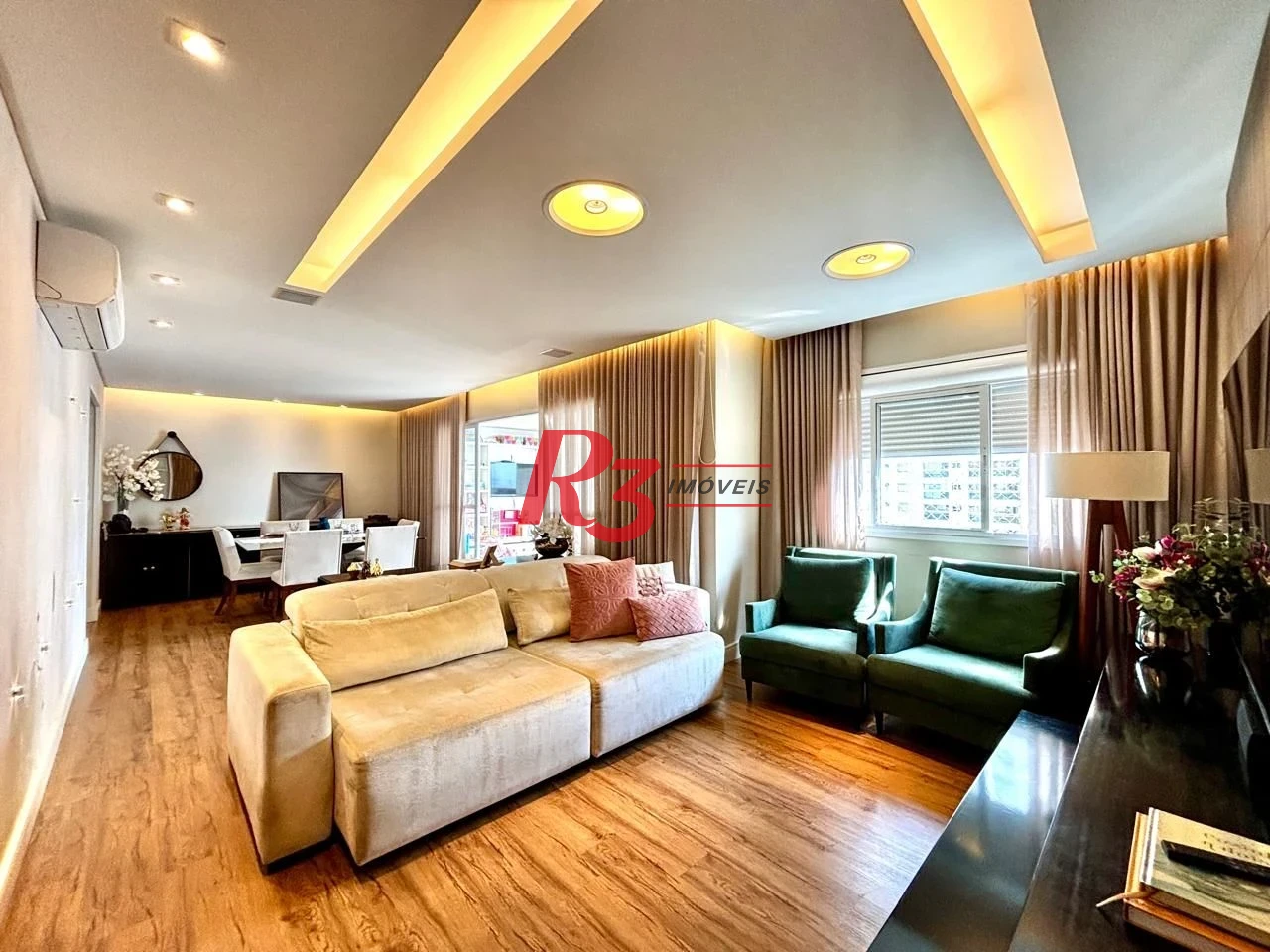 Apartamento com 3 dormitórios à venda, 111 m² por R$ 1.365.000,00 - Ponta da Praia - Santos/SP