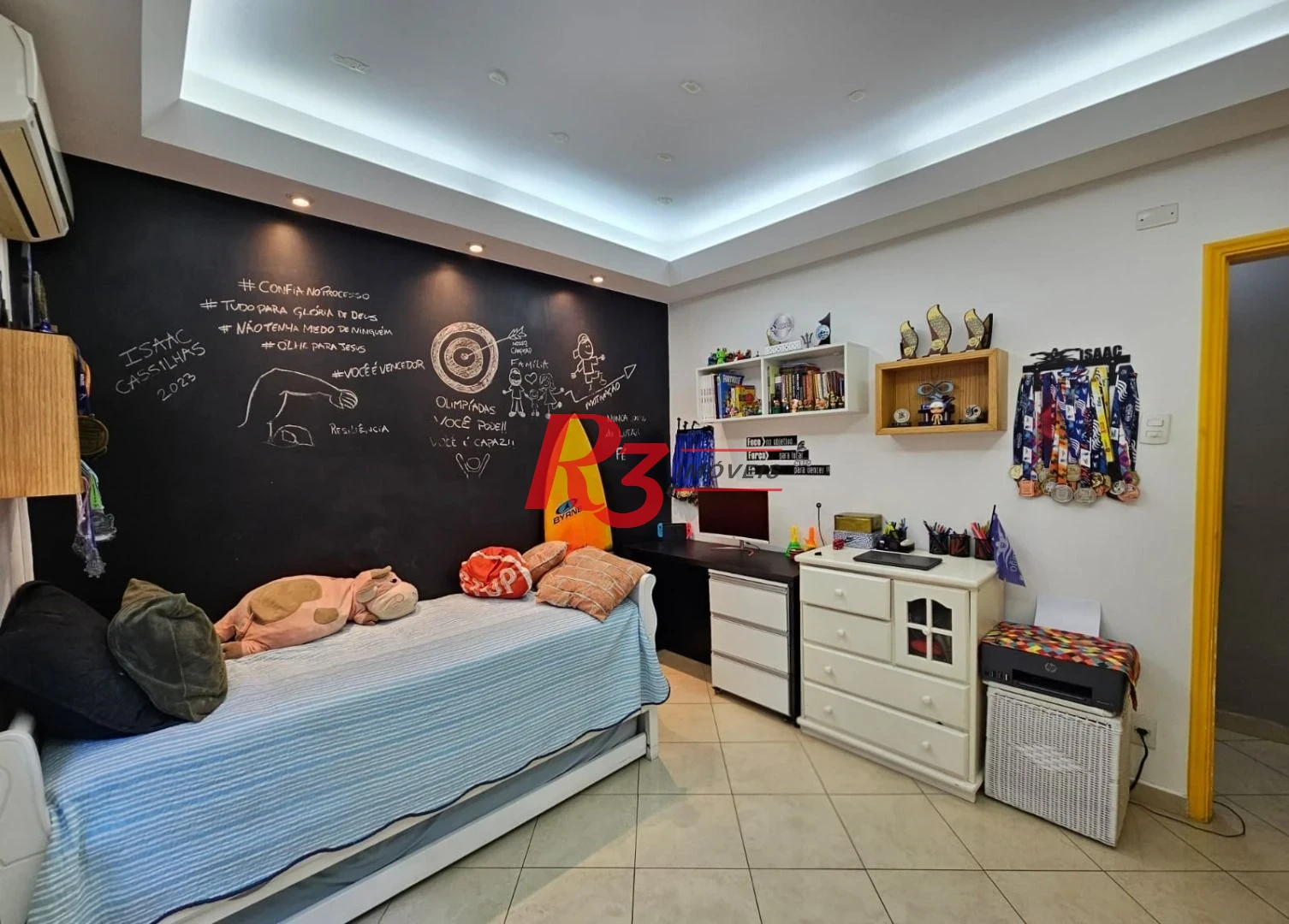 Apartamento com 2 dormitórios à venda, 68 m² por R$ 415.000,00 - Boqueirão - Santos/SP