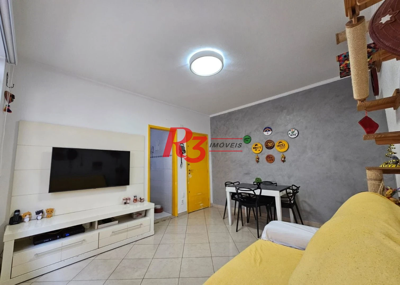 Apartamento com 2 dormitórios à venda, 68 m² por R$ 415.000,00 - Boqueirão - Santos/SP