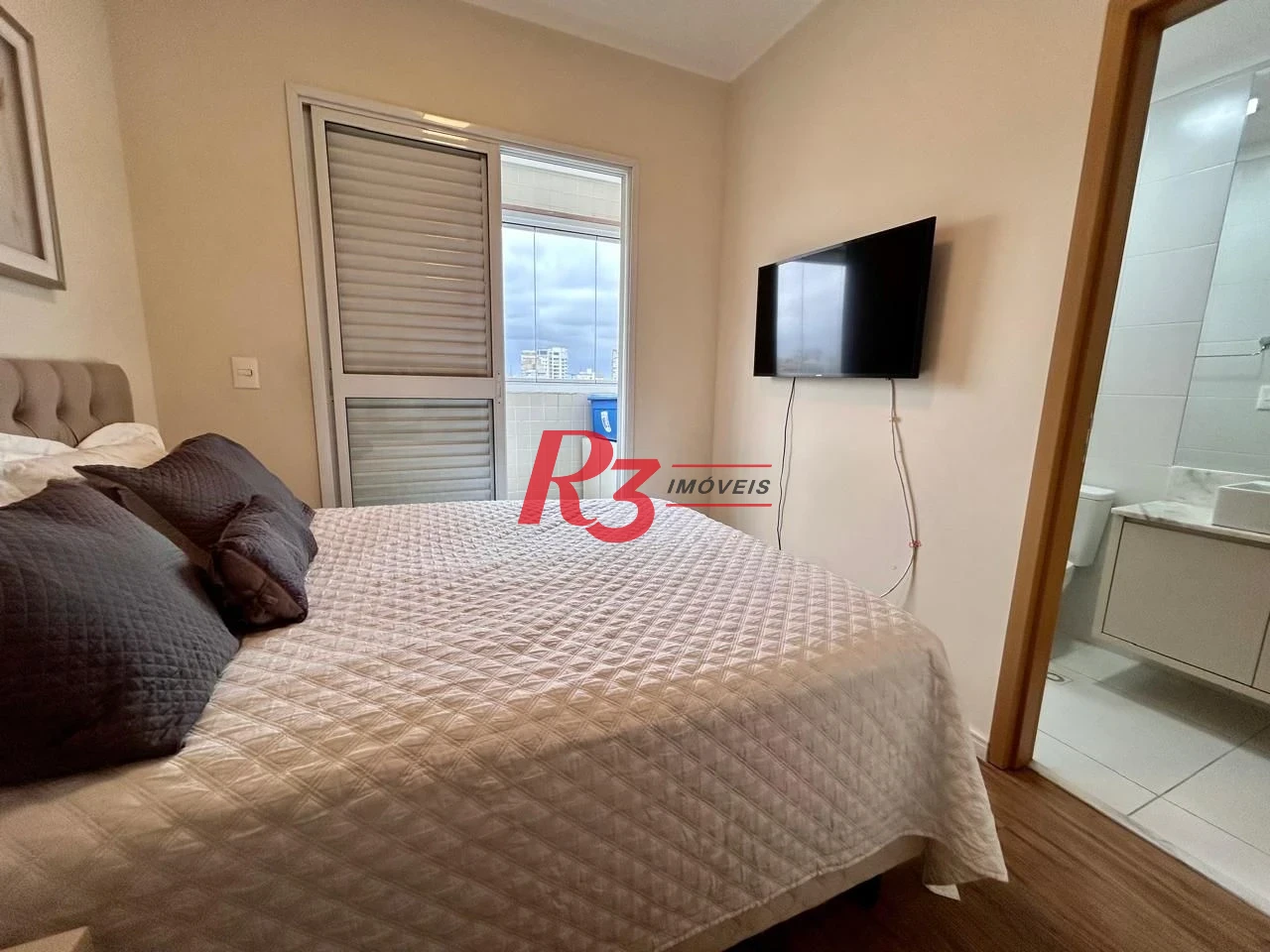 Apartamento com 2 dormitórios à venda, 72 m² por R$ 1.250.000,00 - Boqueirão - Santos/SP