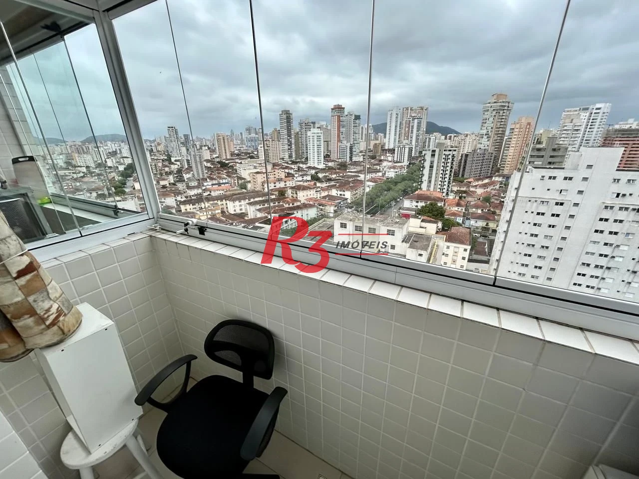 Apartamento com 2 dormitórios à venda, 72 m² por R$ 1.250.000,00 - Boqueirão - Santos/SP