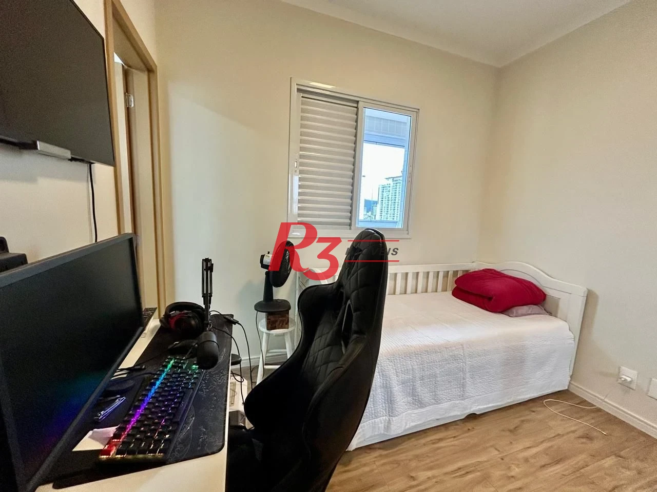 Apartamento com 2 dormitórios à venda, 72 m² por R$ 1.250.000,00 - Boqueirão - Santos/SP