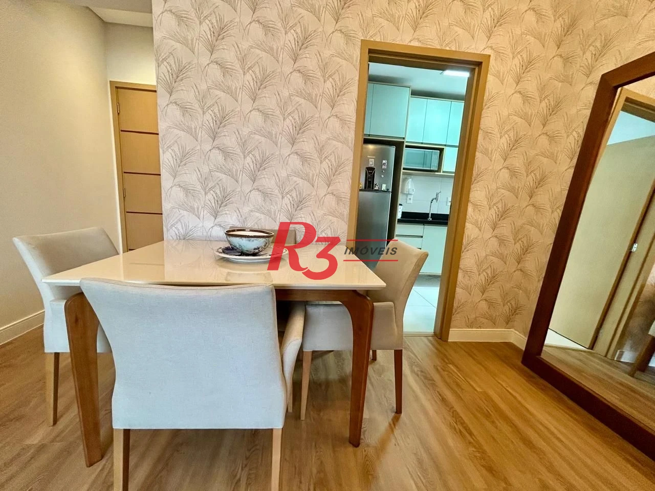 Apartamento com 2 dormitórios à venda, 72 m² por R$ 1.250.000,00 - Boqueirão - Santos/SP
