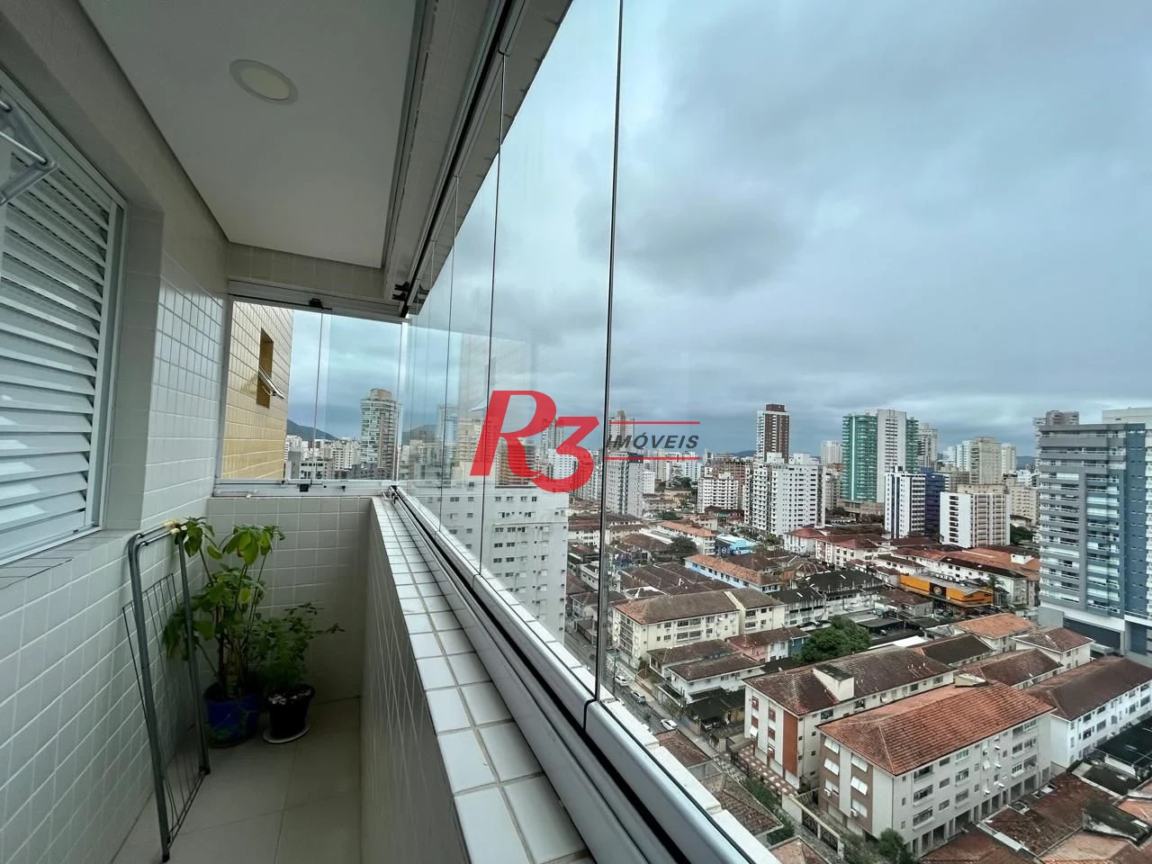 Apartamento com 2 dormitórios à venda, 72 m² por R$ 1.250.000,00 - Boqueirão - Santos/SP