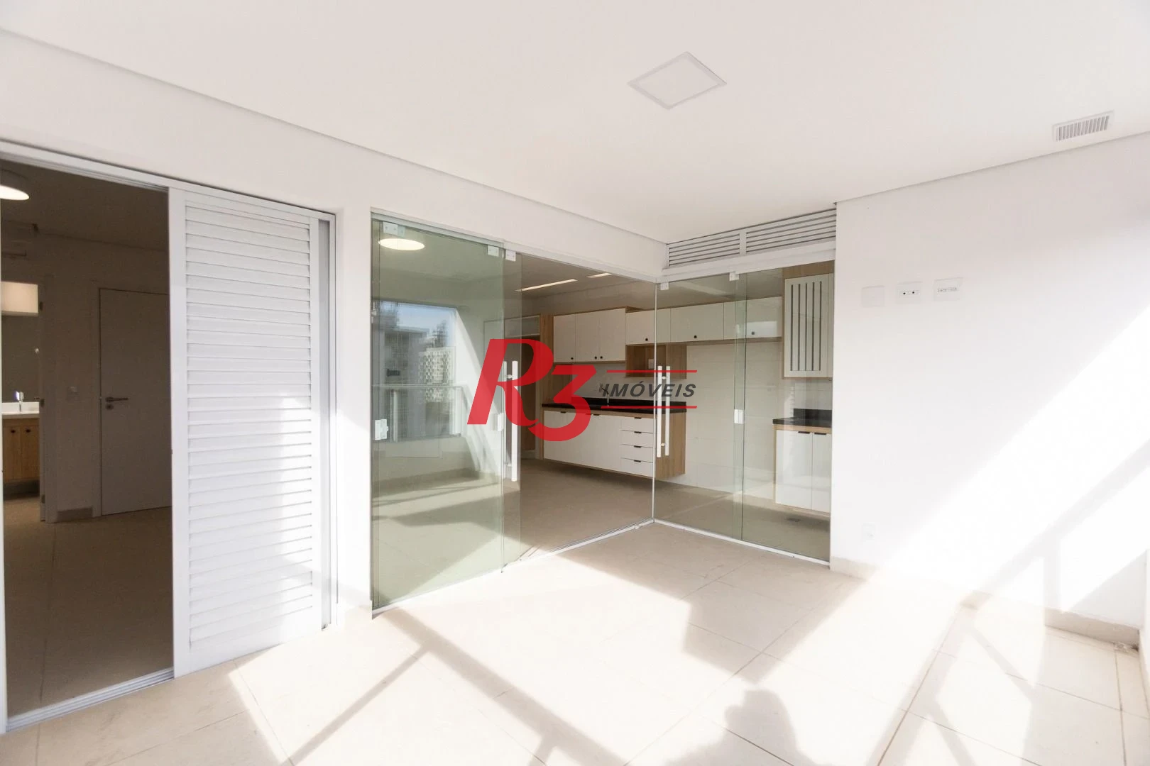 Apartamento para alugar, 72 m² por R$ 5.654,00/mês - Campo Grande - Santos/SP